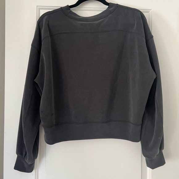 Lululemon Softstreme High-Rise Pant and Matching Copped Crew Neck - Picture 2 of 5